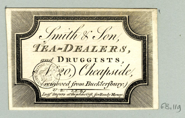 Schwarz-weißes Bild eines Papiers mit dem gedruckten Text "Smith & Son Tea Dealers, and Drugists, 20 Cheapside".