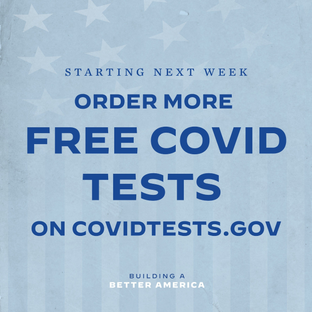 Plakat mit weißer Schrift "Bestellen Sie nächste Woche mehr kostenlose Covid-Tests auf CovidTests.gov" auf blauem Hintergrund.