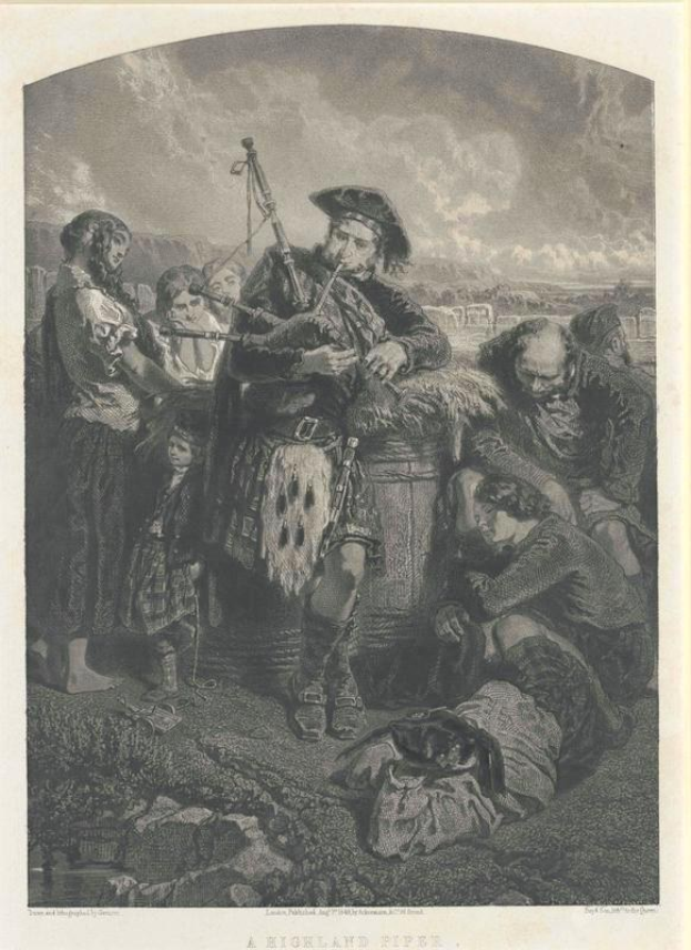Schwarze und weiße Gravur eines Mannes, der vor einer Gruppe von Menschen eine Dudelsackpfeife spielt, mit einem bewölkten Himmel im Hintergrund und der Inschrift "Eine Highland-Pfeife" unten.