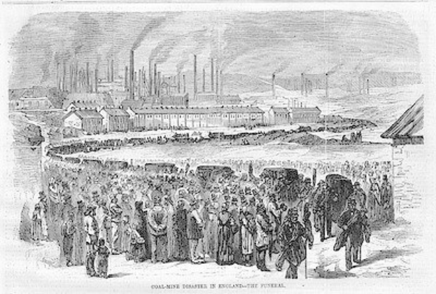 Schwarze und weiße Zeichnung von Menschen vor einer Fabrik mit Häusern und Rauch aus Schornsteinen, beschriftet mit "Kohlebergbau-Katastrophe in England, das Ende" unten.
